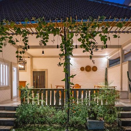 Berawa Dini Guesthouse 坎古 外观 照片